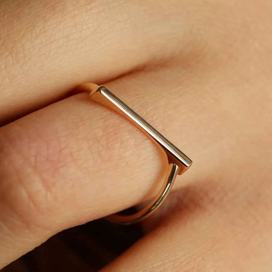 14k Gold Cross Line Ring