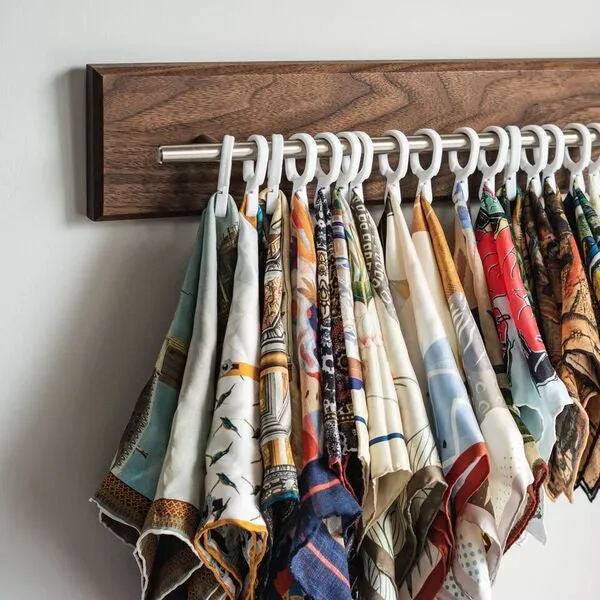 18" Pocket Square Rack