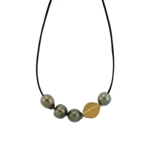 A South Sea Tahitian Pearl   Abstract Gold Leaf Bead Necklace