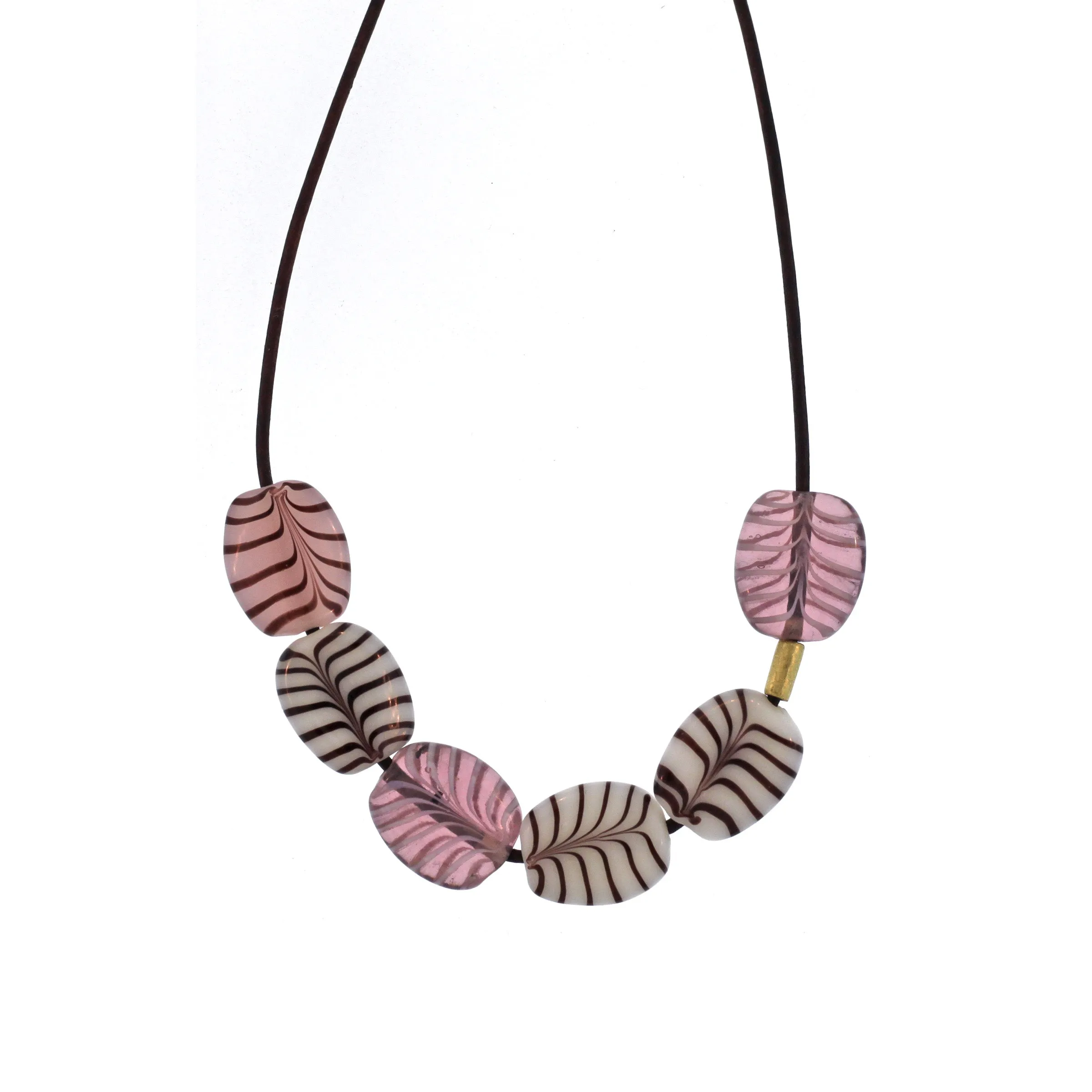 A Venetian Purple Swirl Glass Bead Necklace