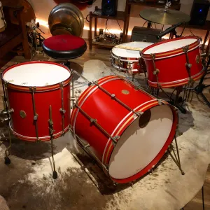 Antique Red Club Rack Tom