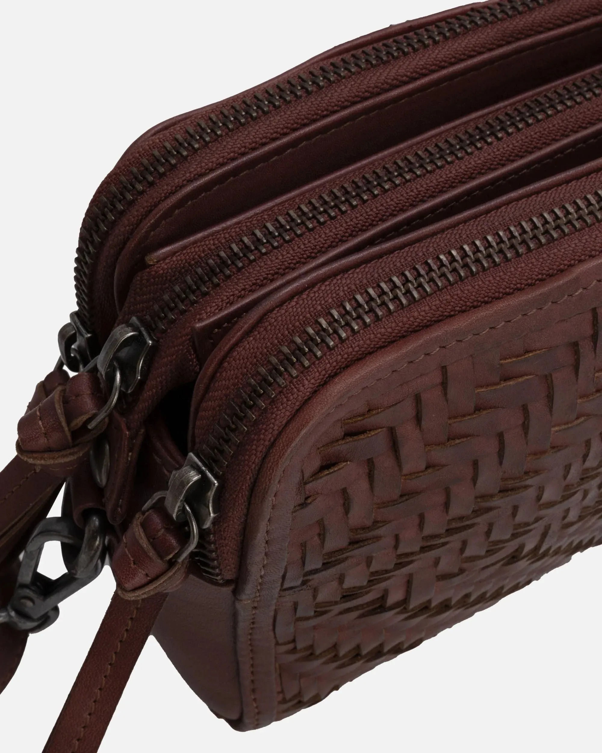 Blomsma | Vintage Leather Crossbody Bag