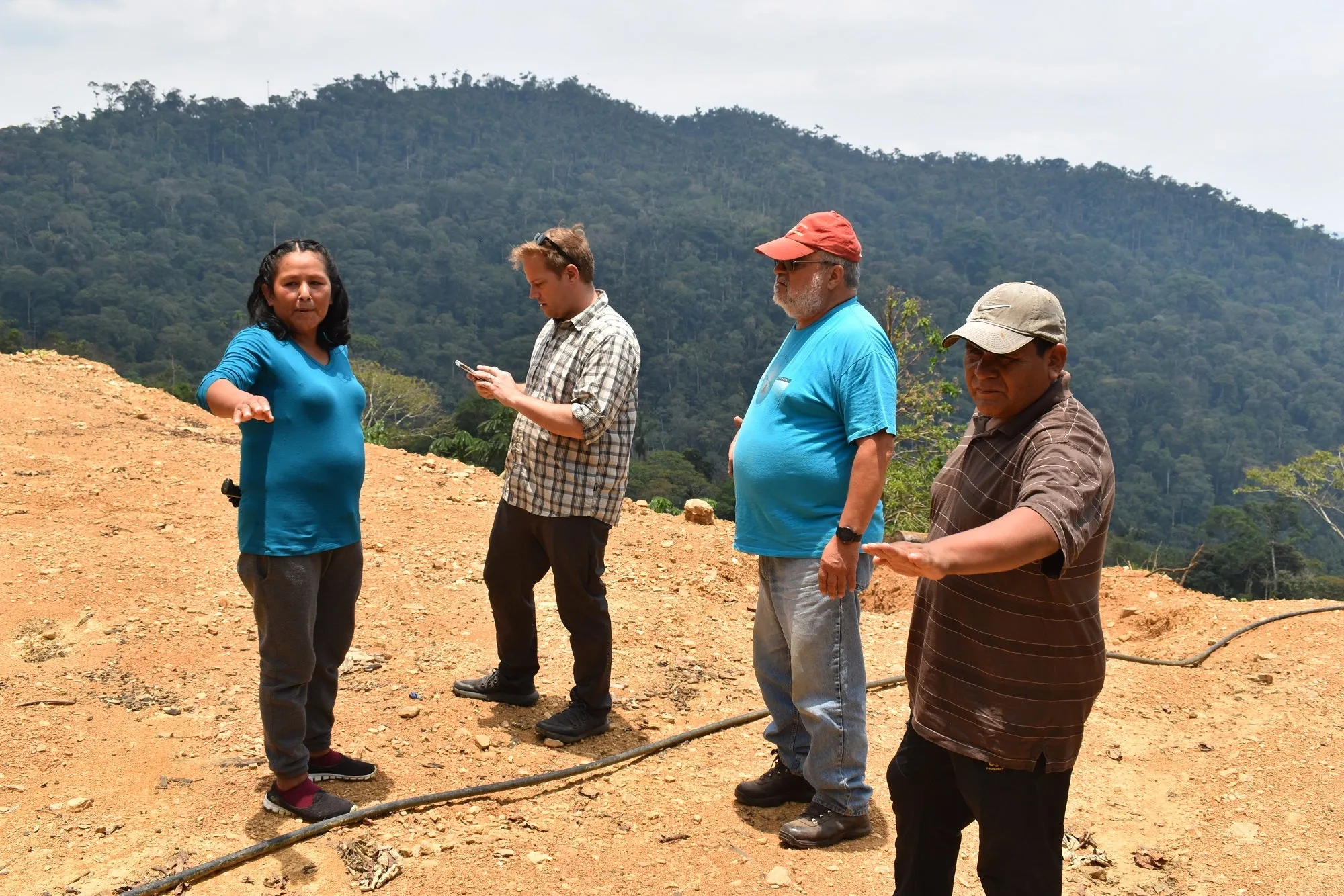 Bolivia 90  Find Microlot: Mery Avircata -Kantutani. Available at the Annex (CA), in (NJ) and Salisbury, MA. NEW ARRIVAL!