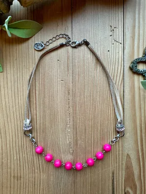 Bossy Brights Short Fuchsia Necklace