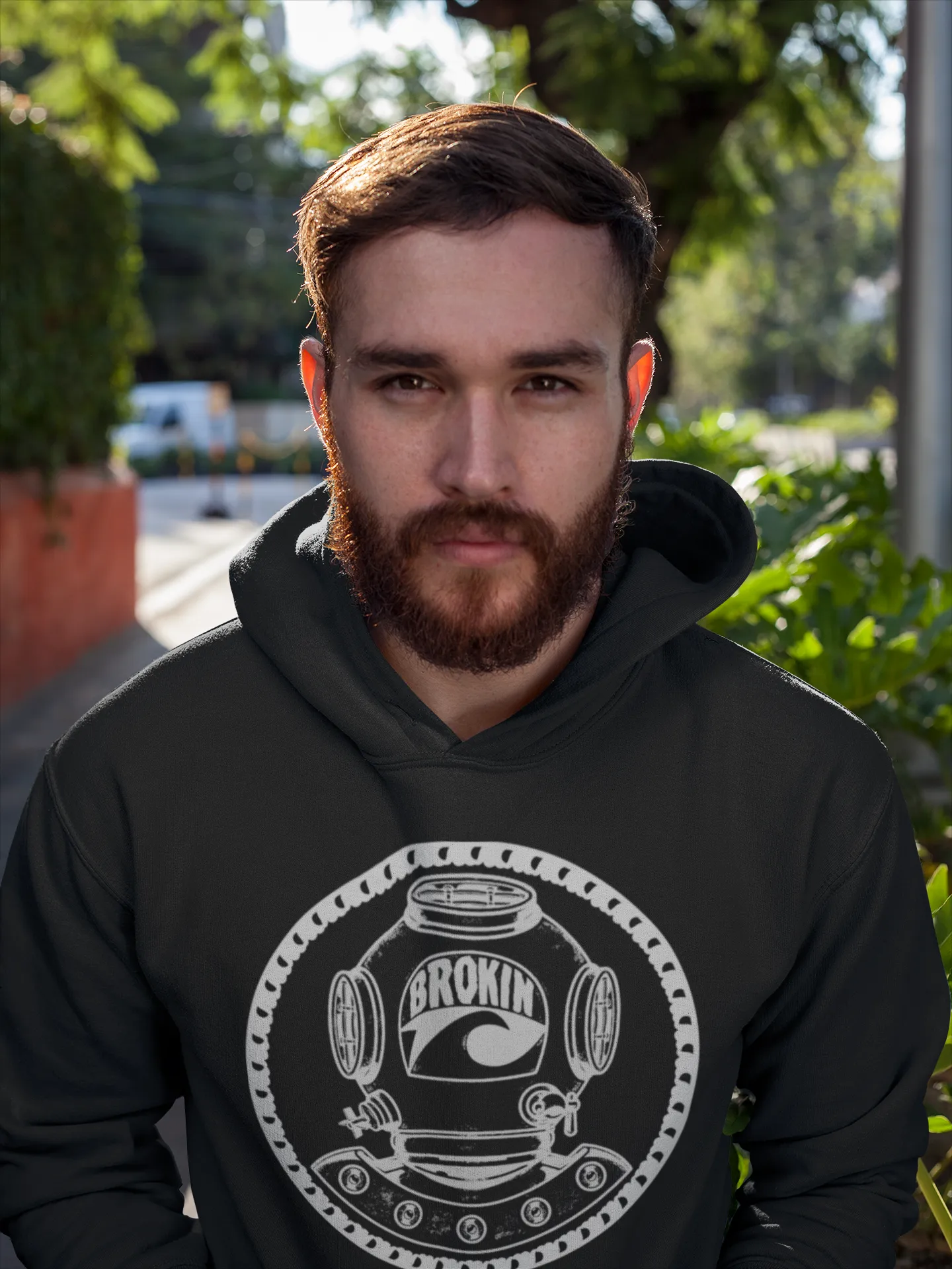Brokin Emblem Pullover