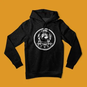 Brokin Emblem Pullover