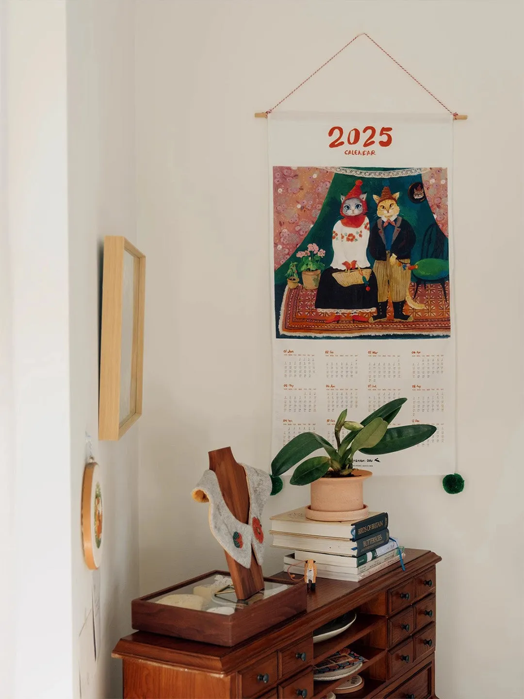 Chowxiaodou 2025 Illustrated Wall Calendar