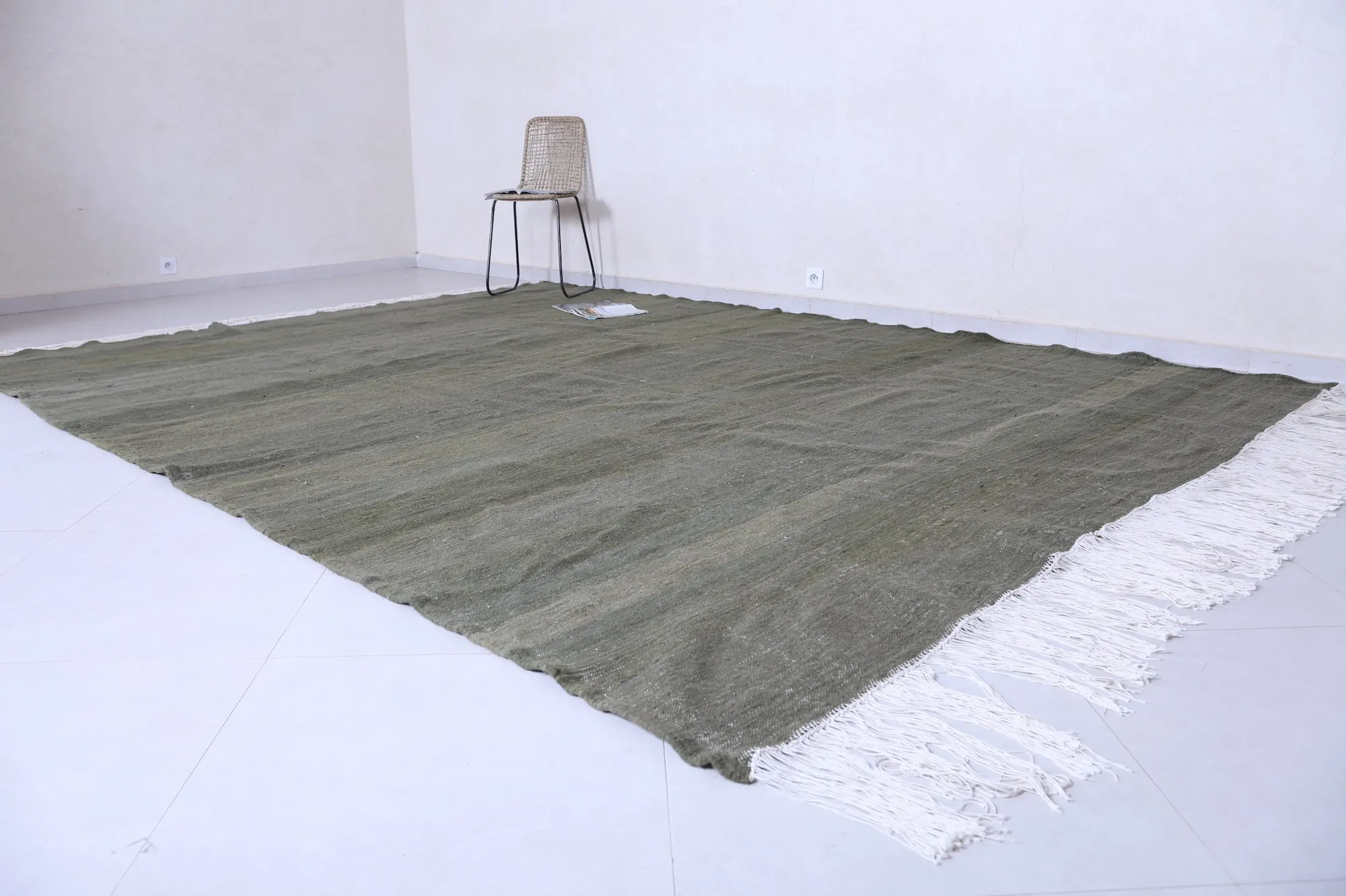 Custom hand woven kilim rug - Green moroccan rug