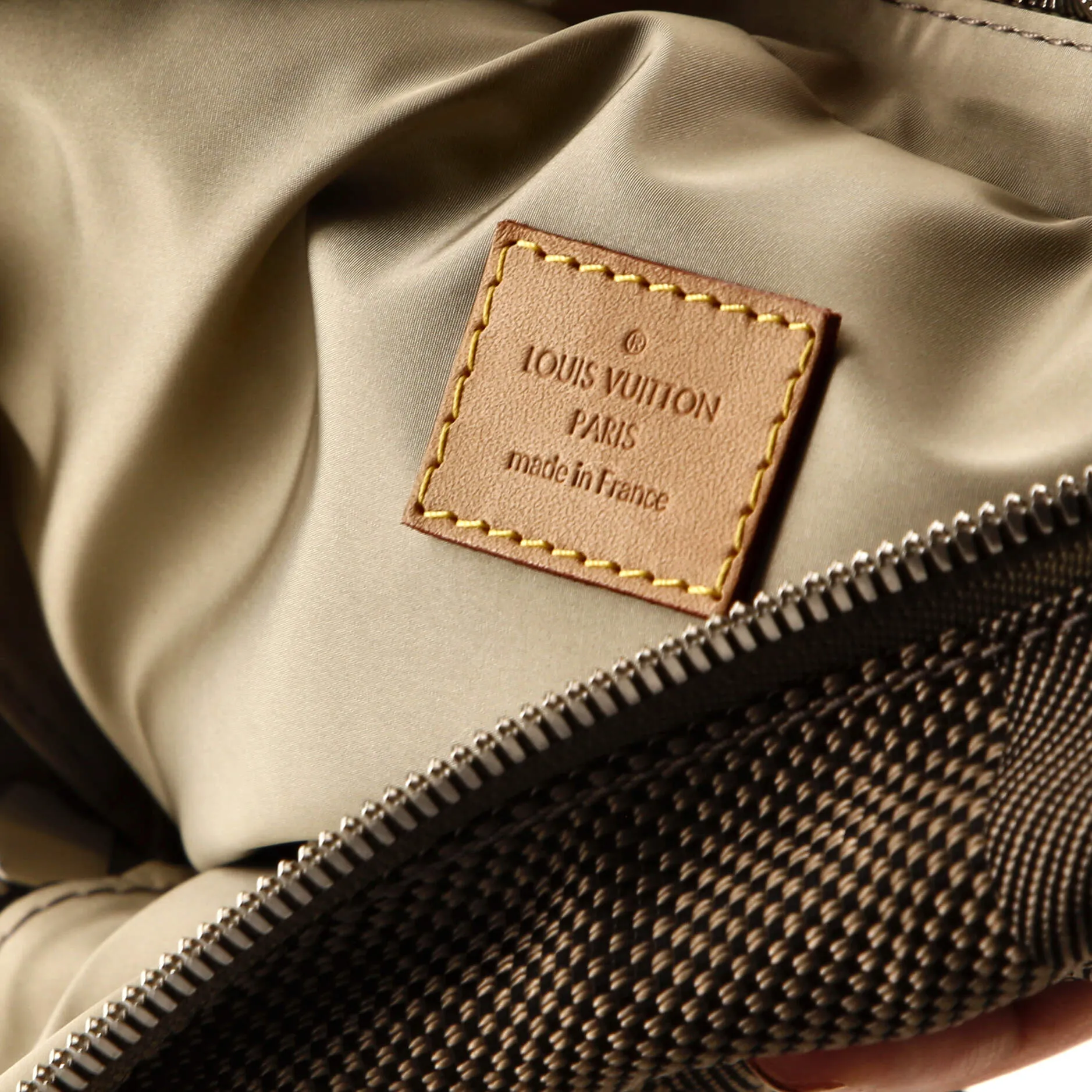 Designer Archer Waist Bag Damier Geant Canvas