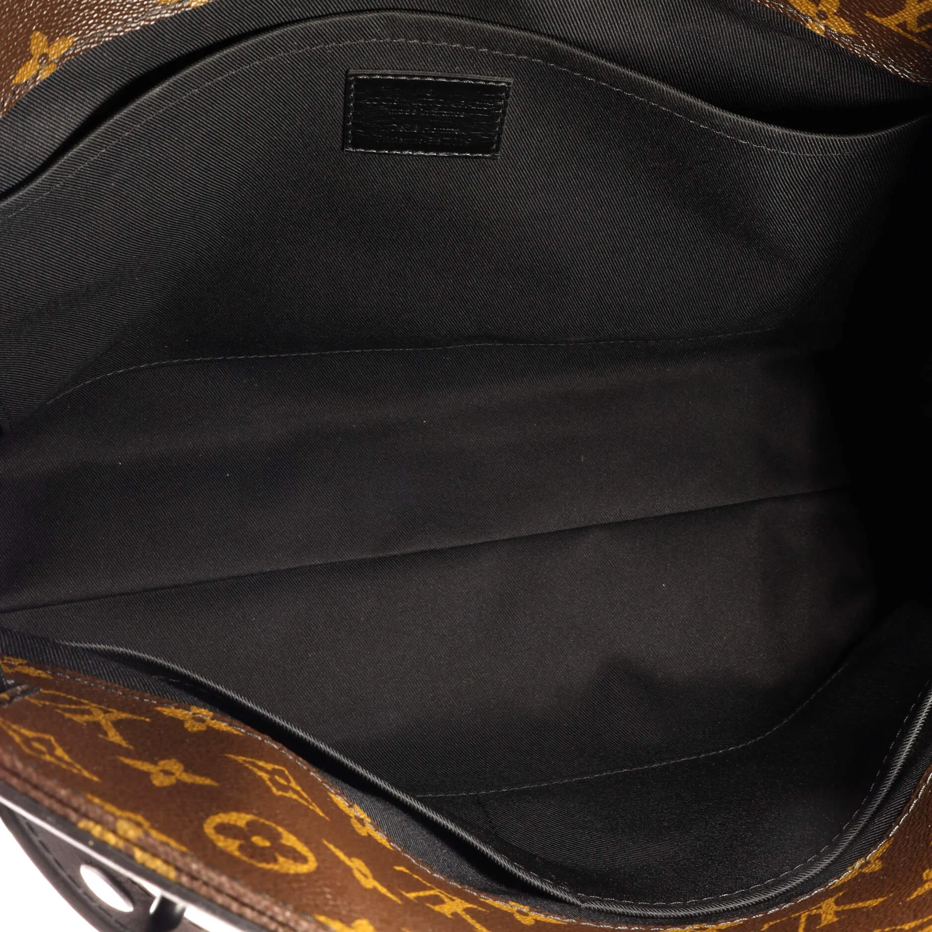 Designer Solar Ray Steamer Bag Monogram Canvas PM