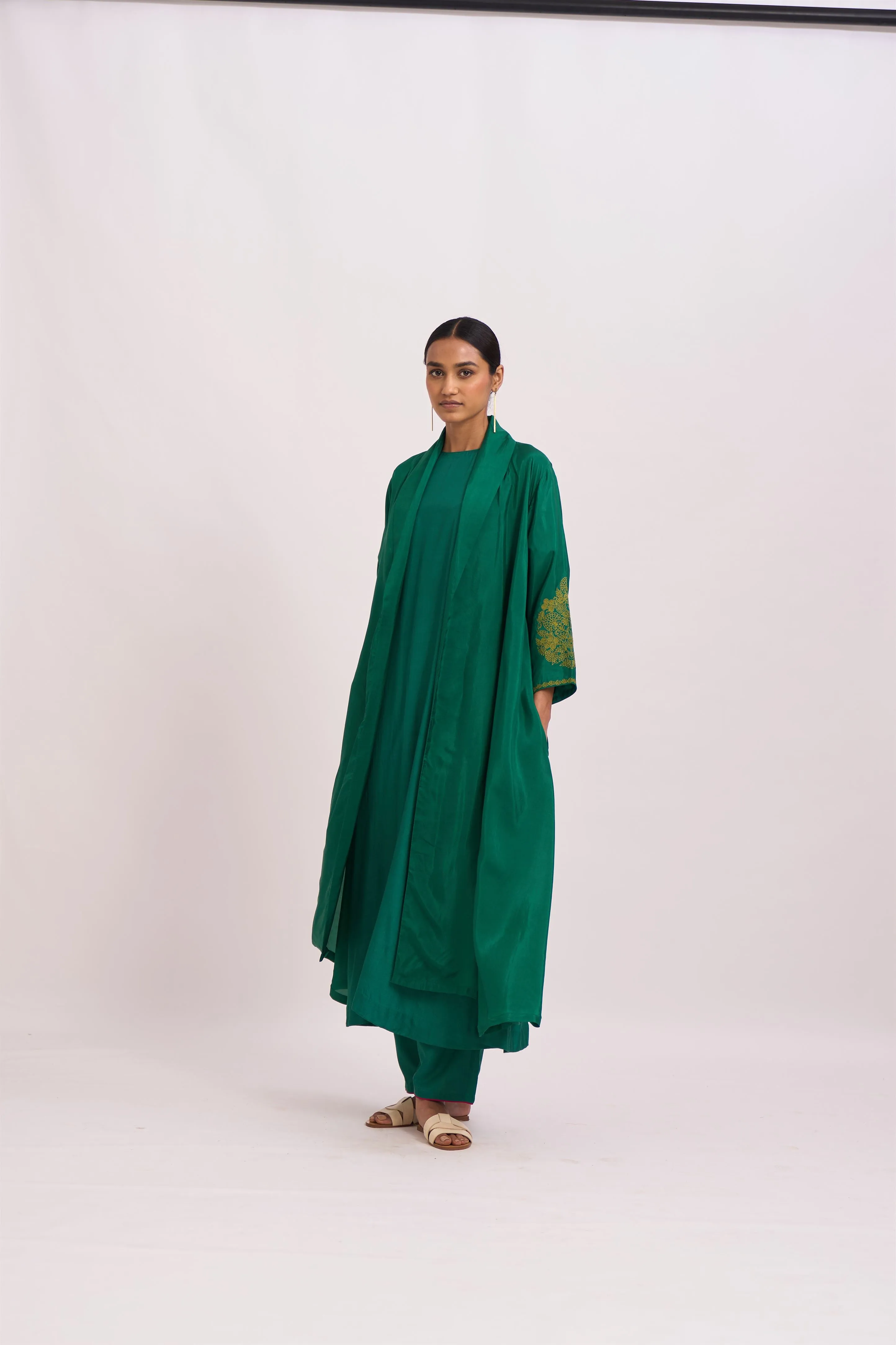 Dot   I   Pakhi Zubarah Dust Green Jacket Silk Fabric In Jacket  Deep Green  SS24-PJ-3