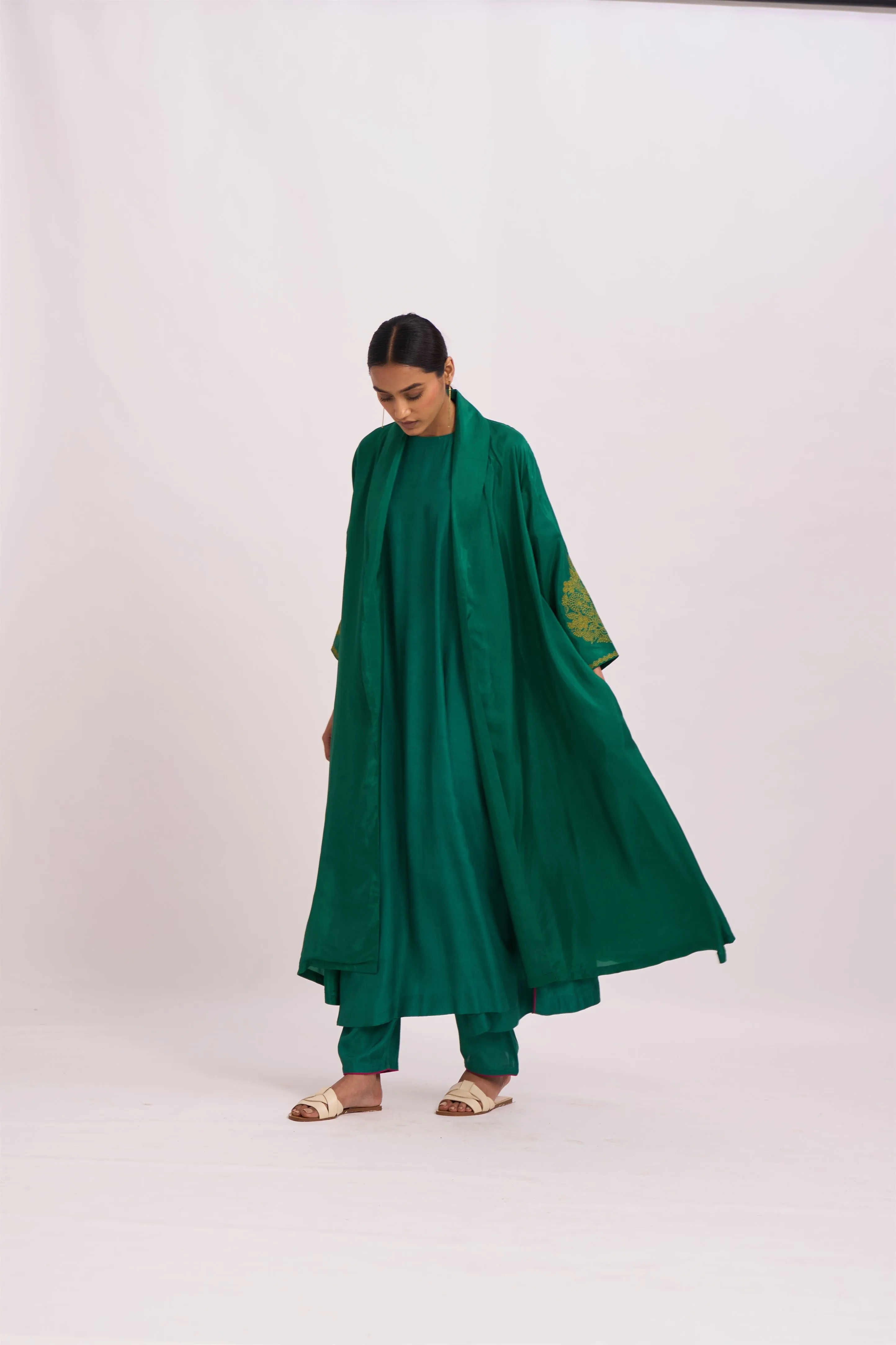 Dot   I   Pakhi Zubarah Dust Green Jacket Silk Fabric In Jacket  Deep Green  SS24-PJ-3