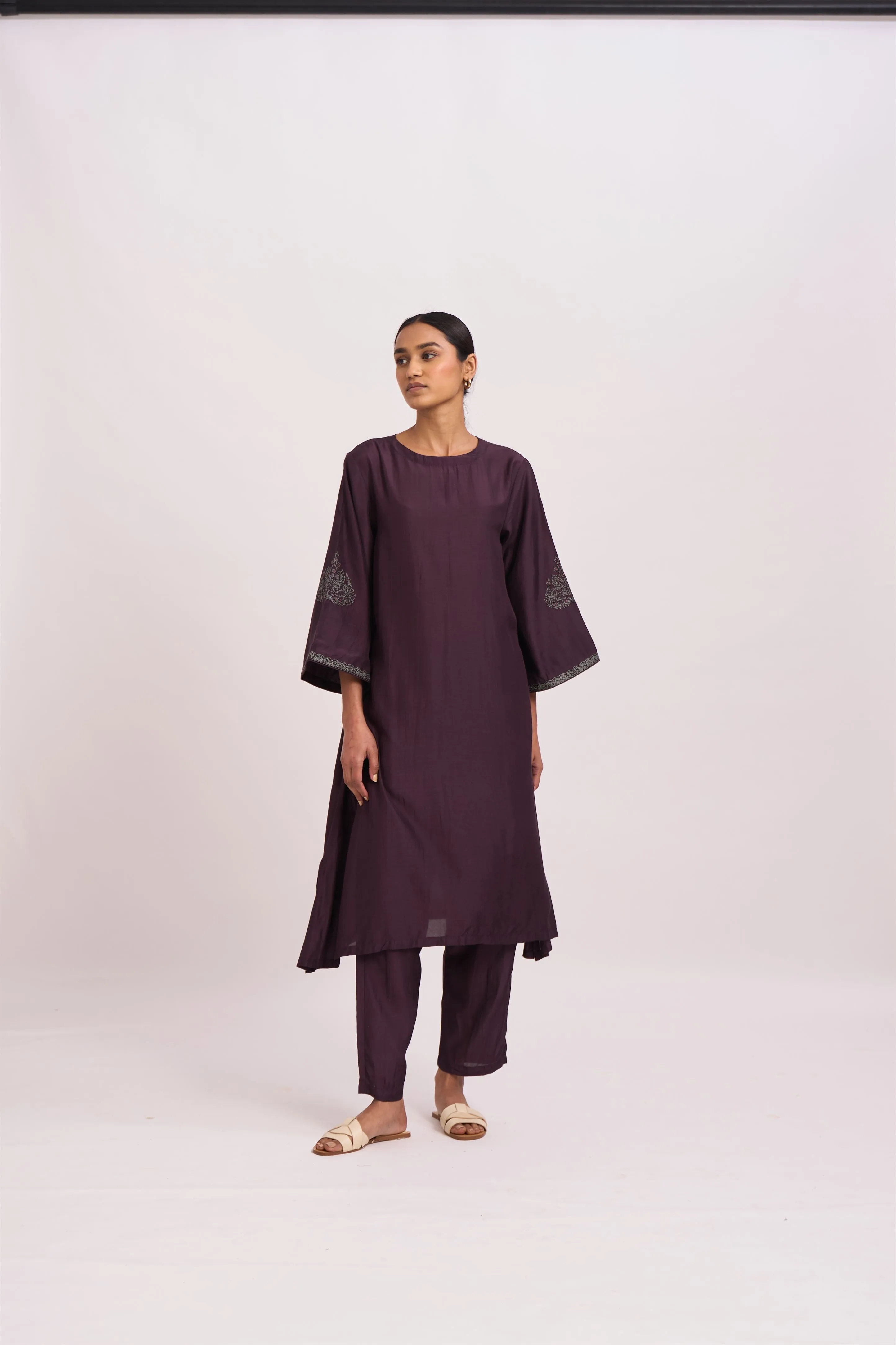 Dot   I   Yami Kurta Sadd Set Chanderi Dupatta with Cotton Silk Fabric in Kurta and Palazoo wine SS24-PS- 56