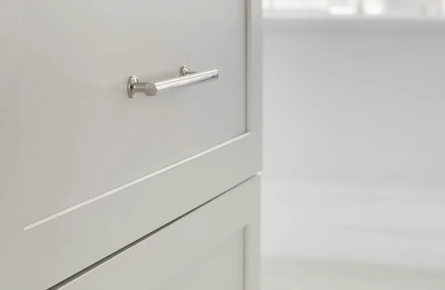 Freestone Pull Cabinet 8" C-C