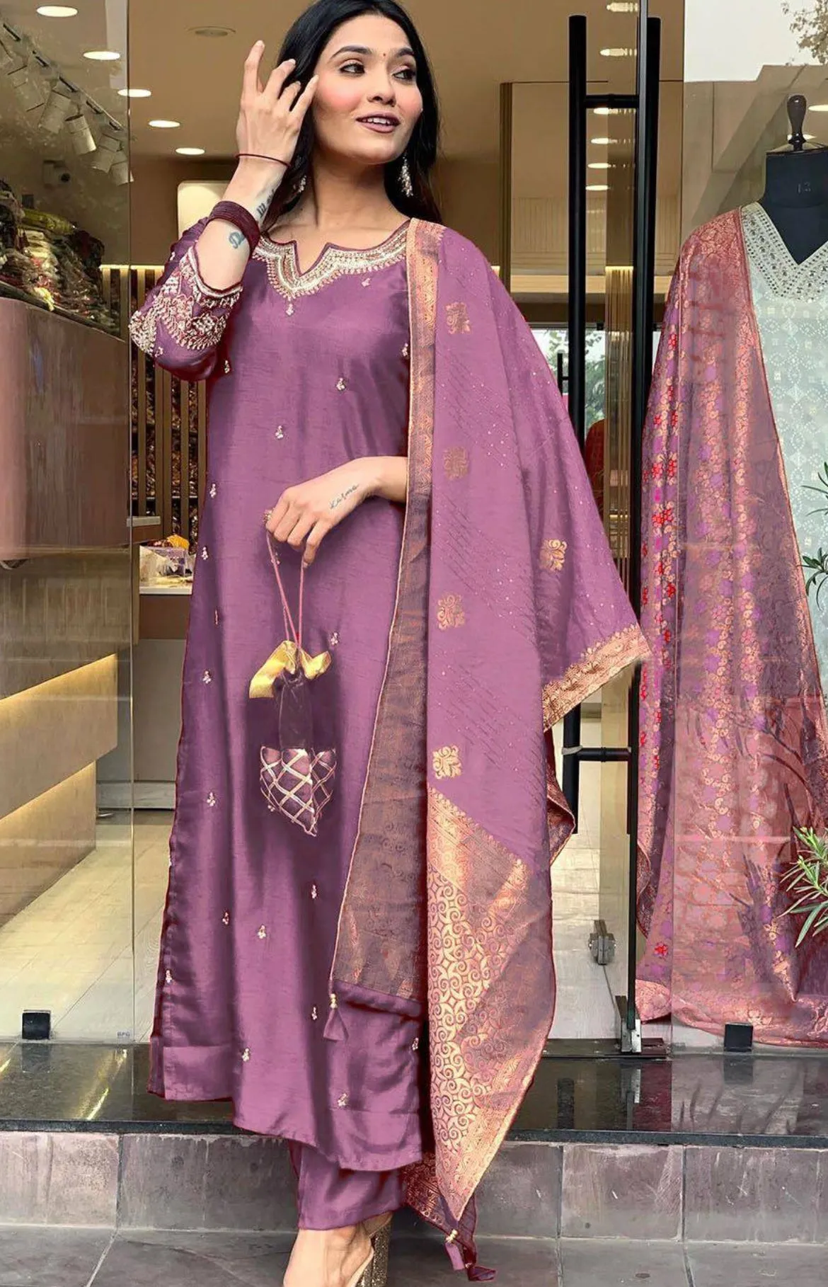 FRILLFIT: Women's Festive Maroon Straight Desiner Kurta & Pant Set With Jacquard Dupatta