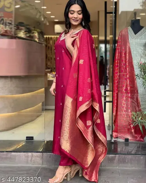 FRILLFIT: Women's Festive Maroon Straight Desiner Kurta & Pant Set With Jacquard Dupatta