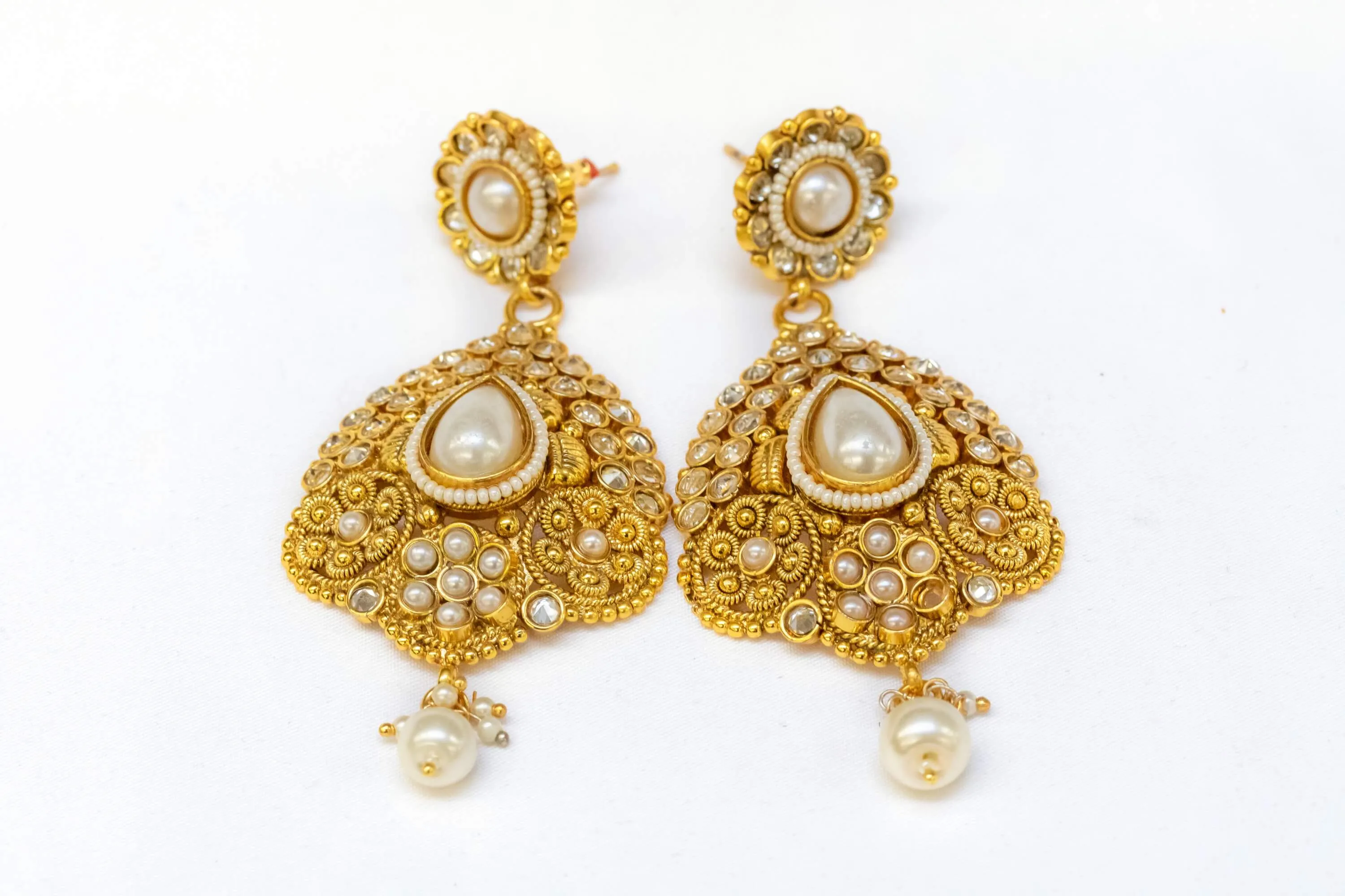 Golden Forehead Jewelry and Matching Earrings
