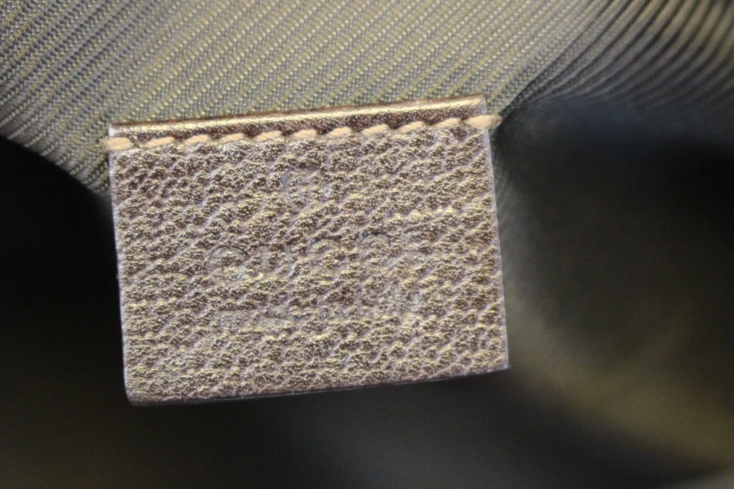 Gucci Beige/Ebony G Canvas Abbey D-Ring Pochette Bag