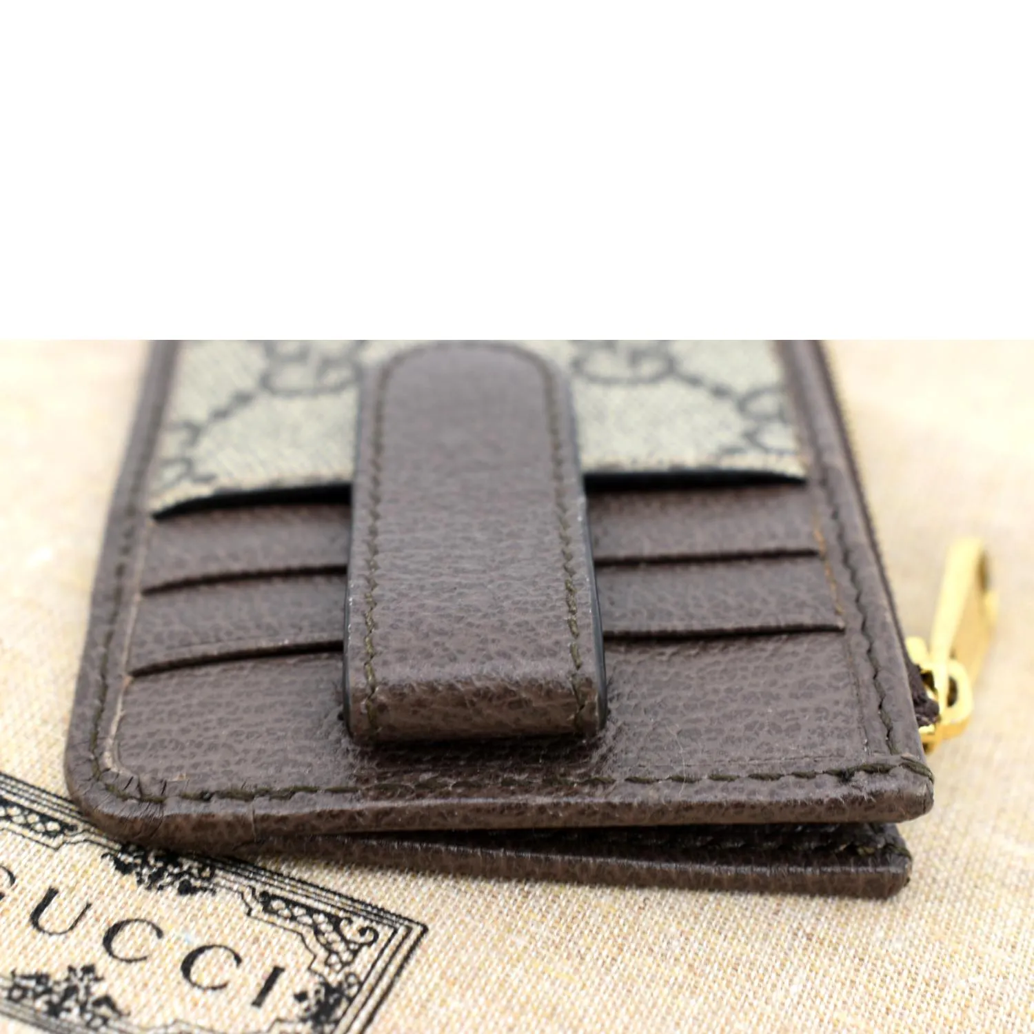 GUCCI Ophidia GG Supreme Canvas Card Case Brown ‎671723