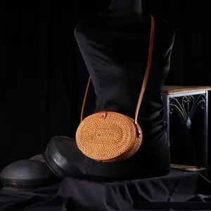Handwoven Oval Shape Rattan Bag Women Beach Straw Woven Crossbody Bag Purse Handbag Shoulder Bag with Leather Strap