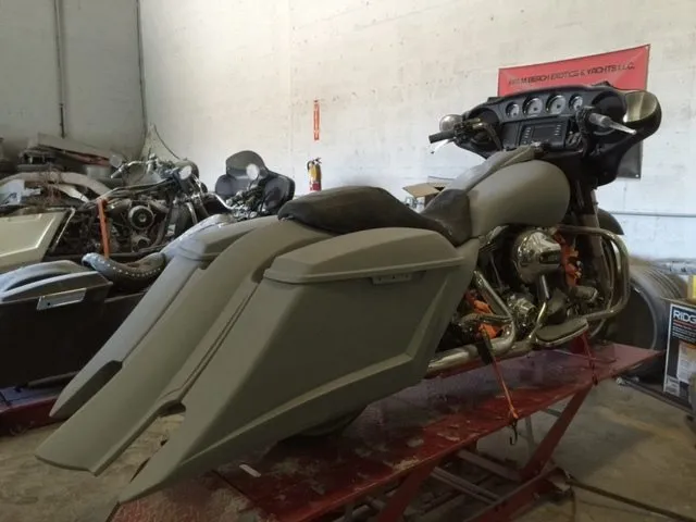 Harley Davidson 6" Trendsetter Extended Saddlebag LED Fender Kit Dual Cut Outs and Standard Lids