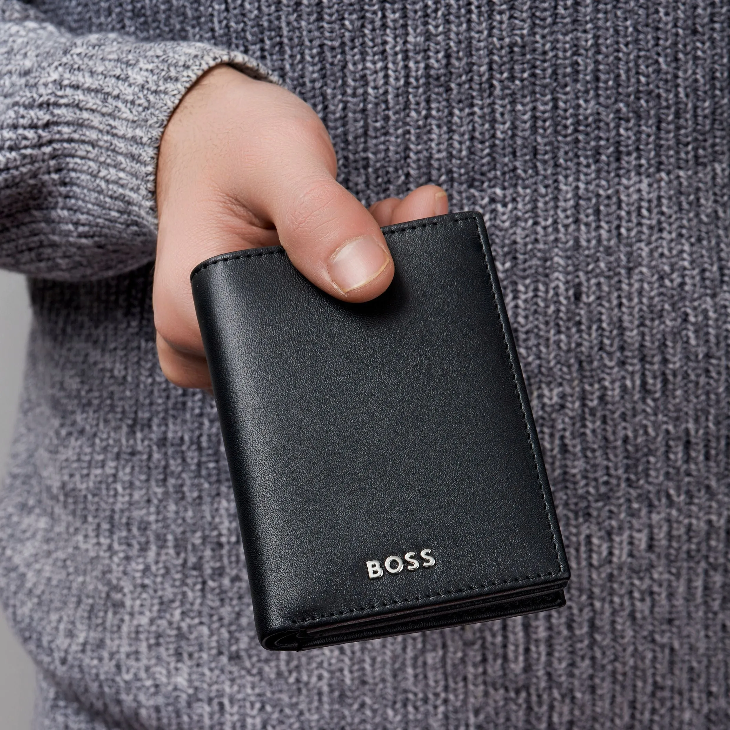HUGO BOSS HLF403A-Card holder trifold Classic Smooth Black