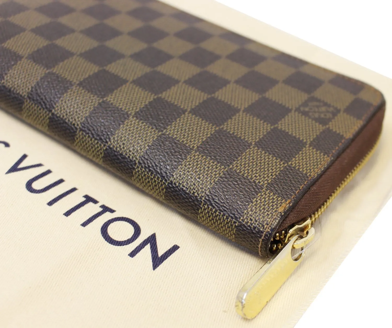 LOUIS VUITTON Damier Ebene Brown Zippy Wallet
