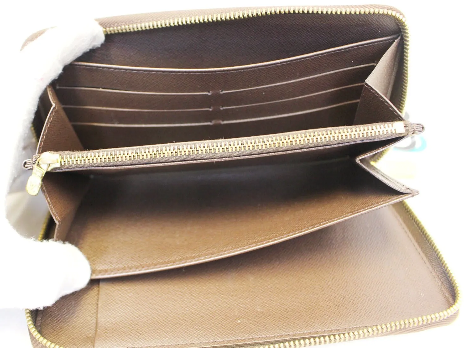 LOUIS VUITTON Damier Ebene Brown Zippy Wallet