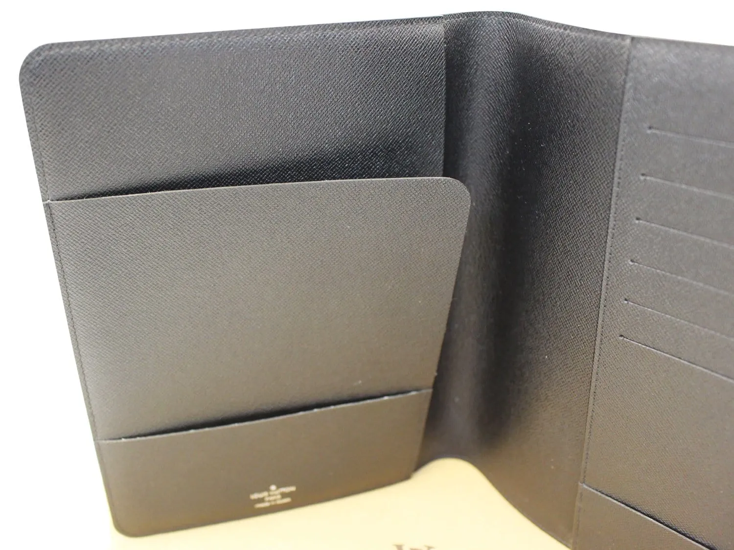 LOUIS VUITTON Damier Graphite Agenda Bureau Note Cover
