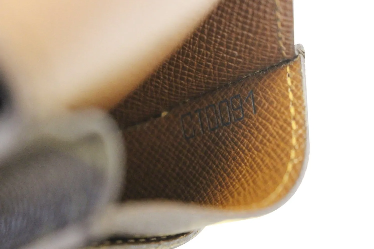LOUIS VUITTON Monogram Canvas Etui Cigarettes Case