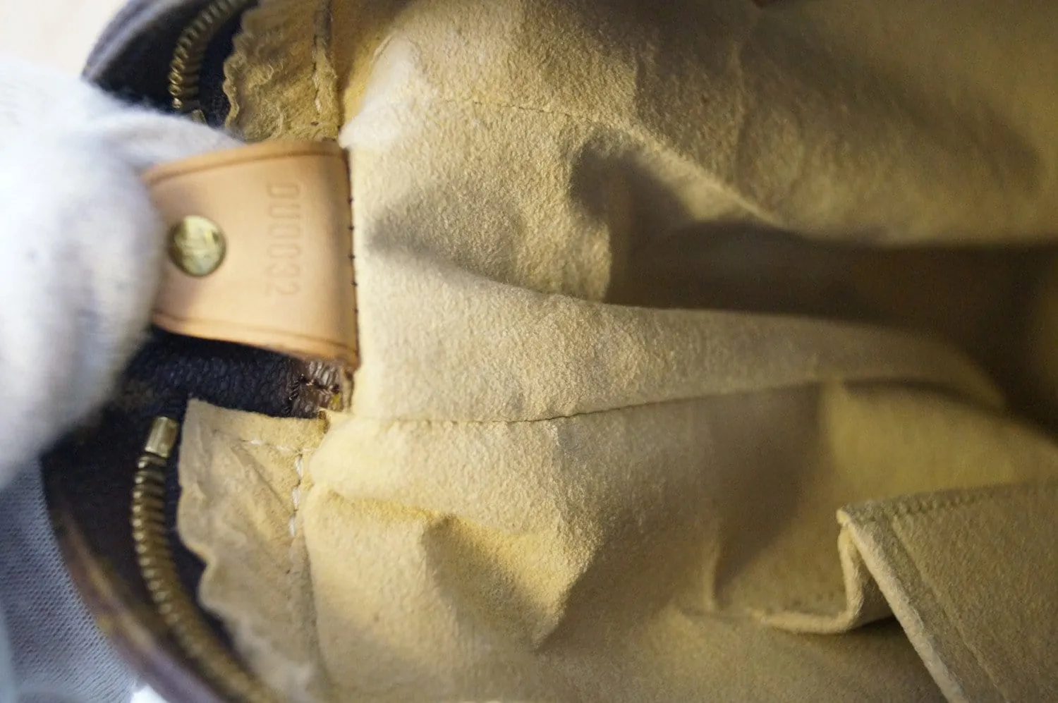 LOUIS VUITTON Monogram Canvas Looping GM Shoulder Bag