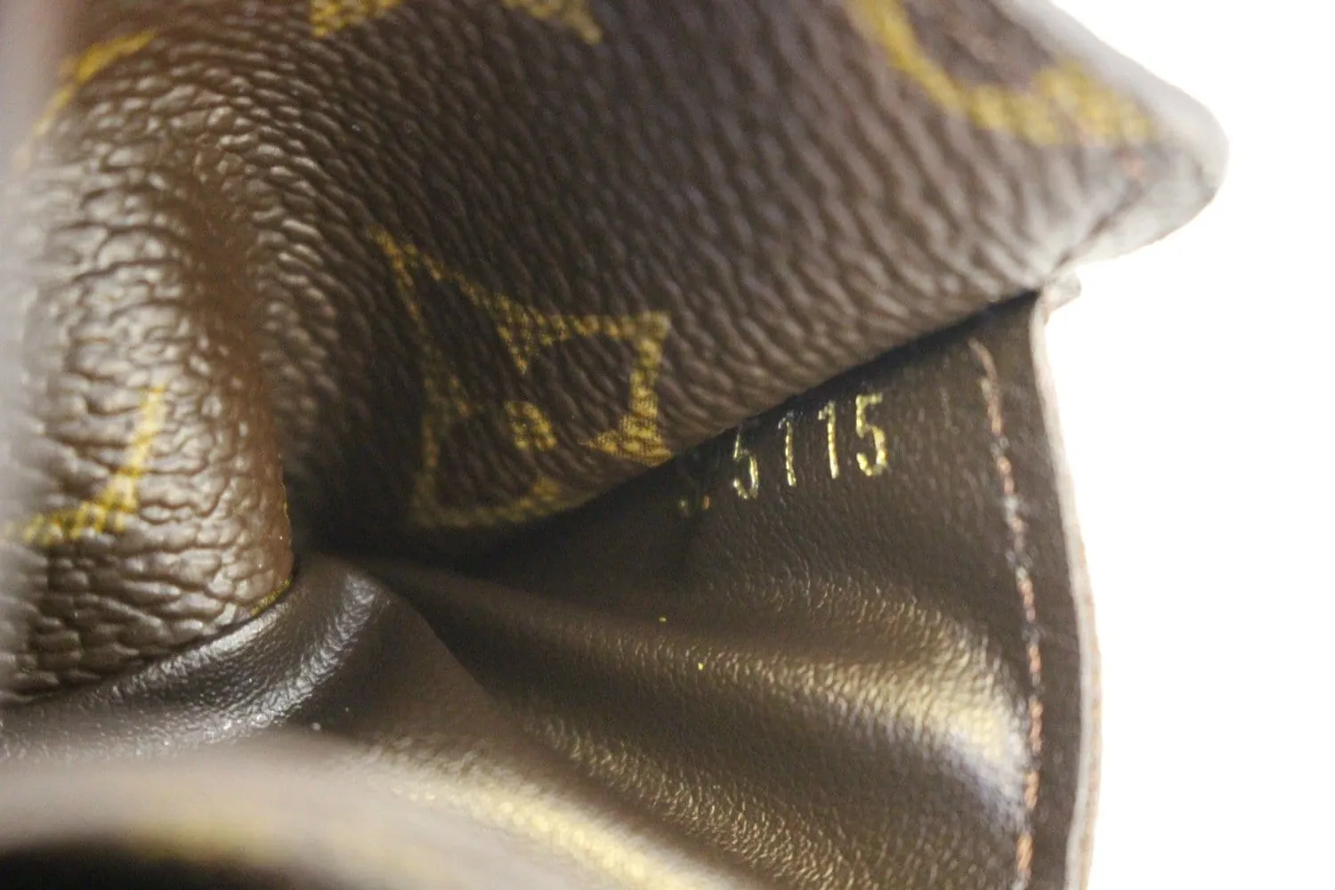 LOUIS VUITTON Monogram Canvas Pallas Wallet