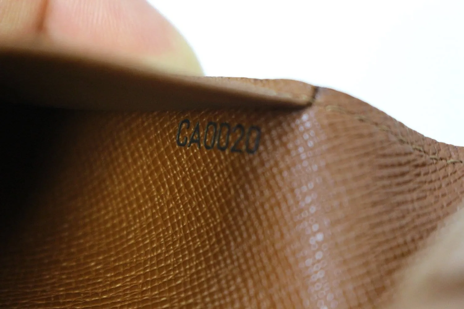 LOUIS VUITTON Monogram Canvas Passport Cover
