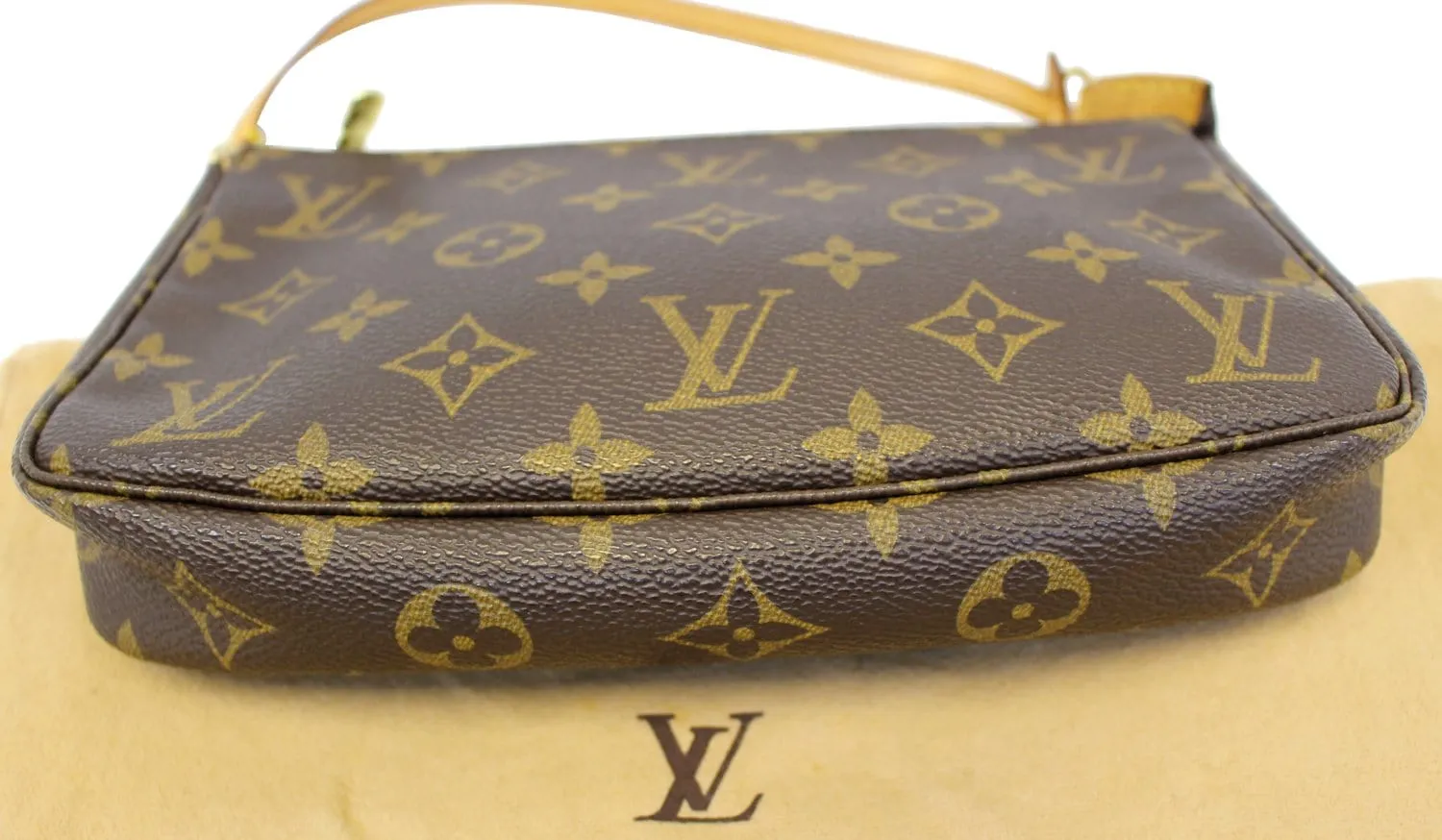 LOUIS VUITTON Monogram Canvas Pochette Accessoires Pouch Bag