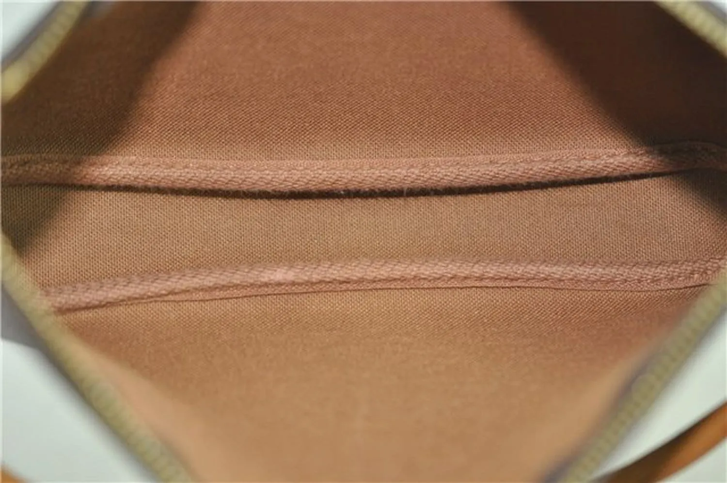 LOUIS VUITTON Monogram Canvas Pochette Accessoires Pouch