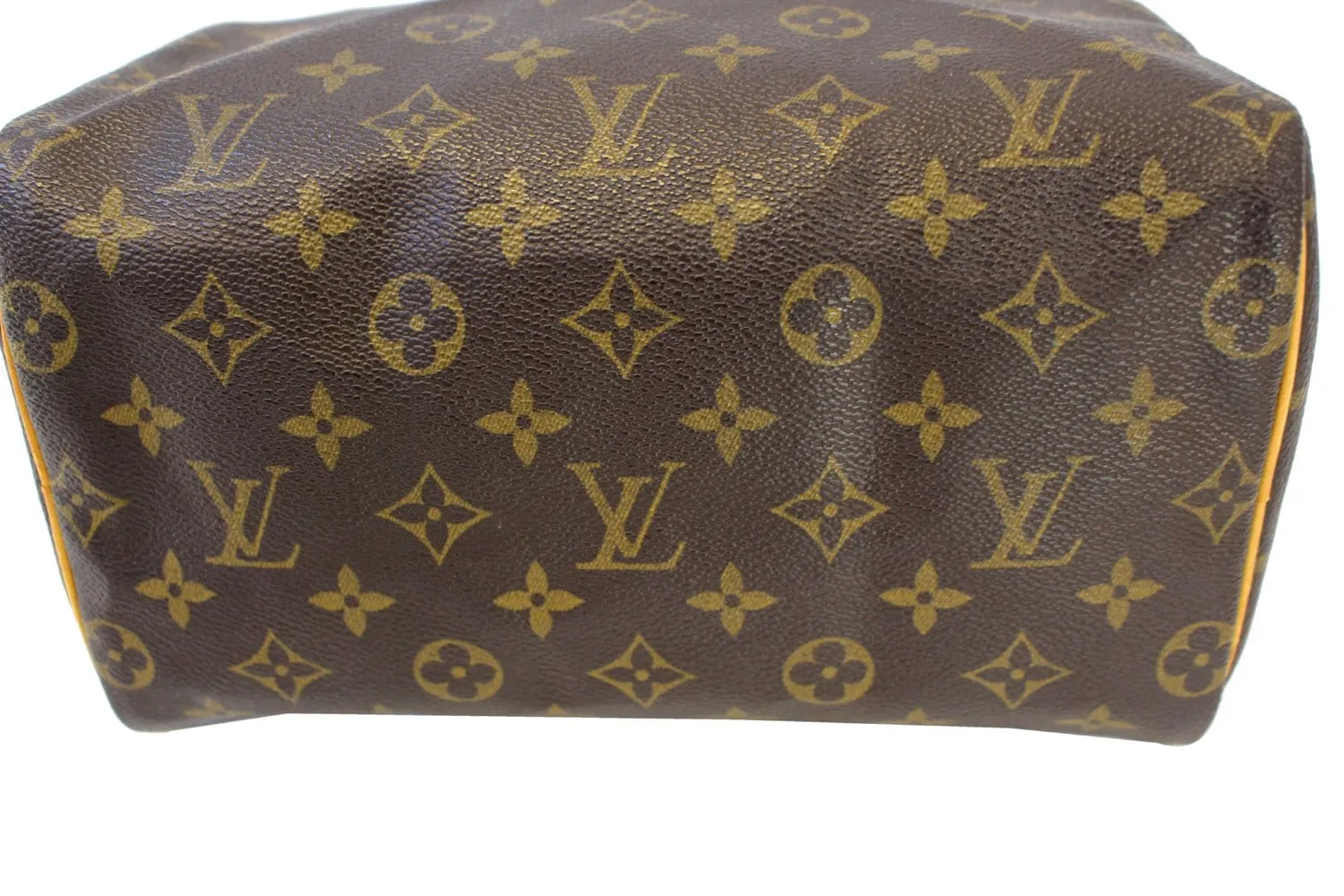 LOUIS VUITTON Monogram Canvas Speedy 25 Handbag