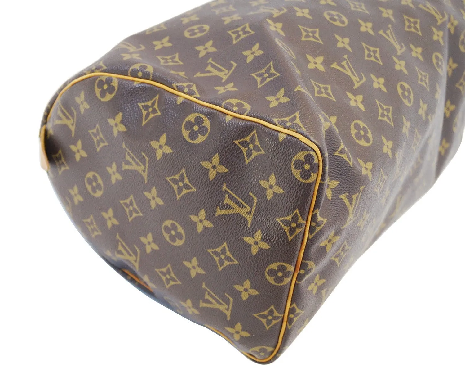 LOUIS VUITTON Monogram Canvas Speedy 40 Handbag