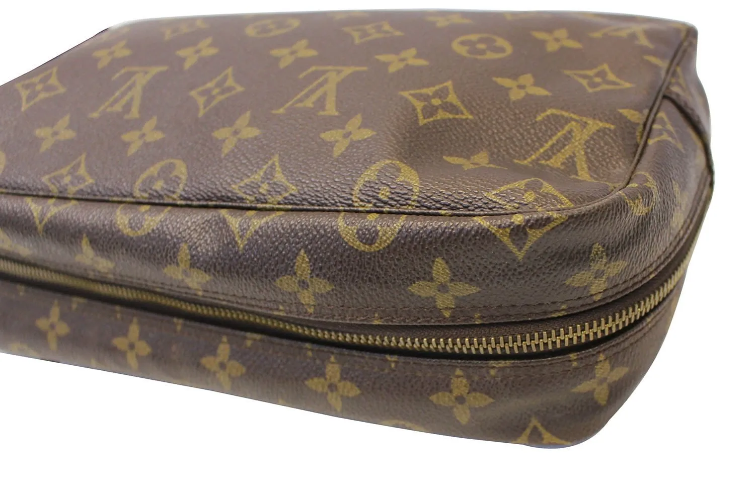 LOUIS VUITTON Monogram Canvas Trousse Toilette 28 Clutch