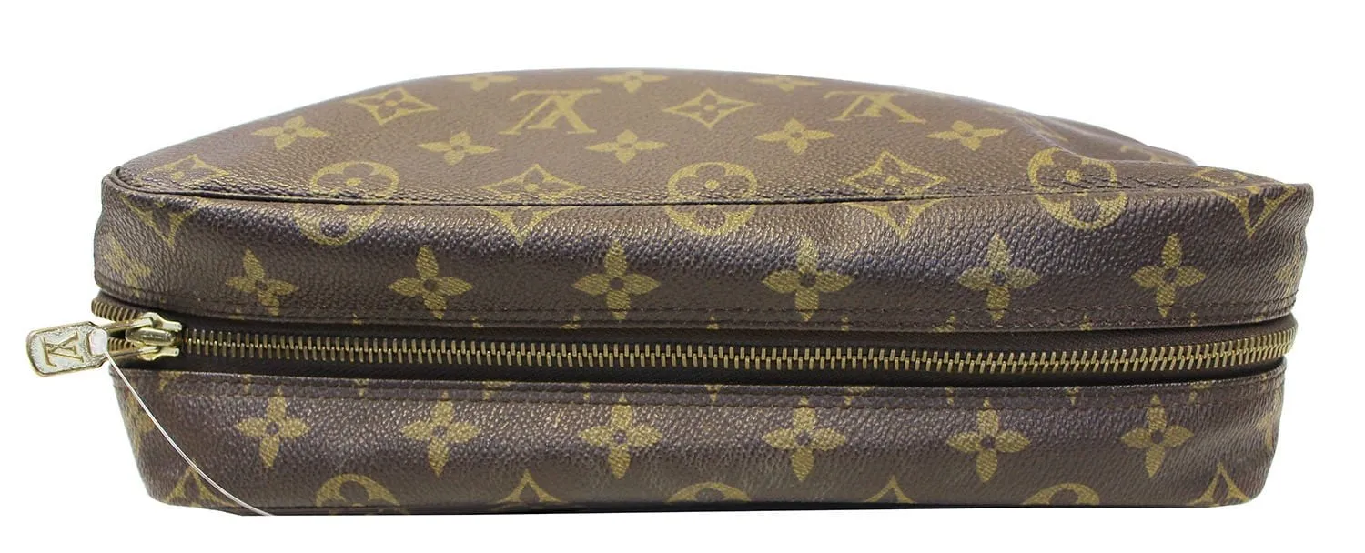 LOUIS VUITTON Monogram Canvas Trousse Toilette 28 Clutch