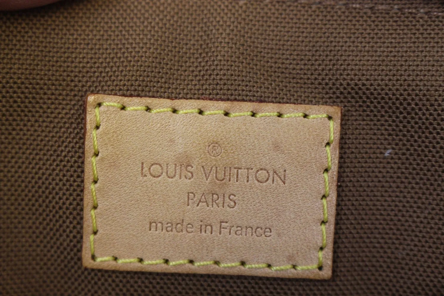 LOUIS VUITTON Monogram Tivoli PM Shoulder Handbag