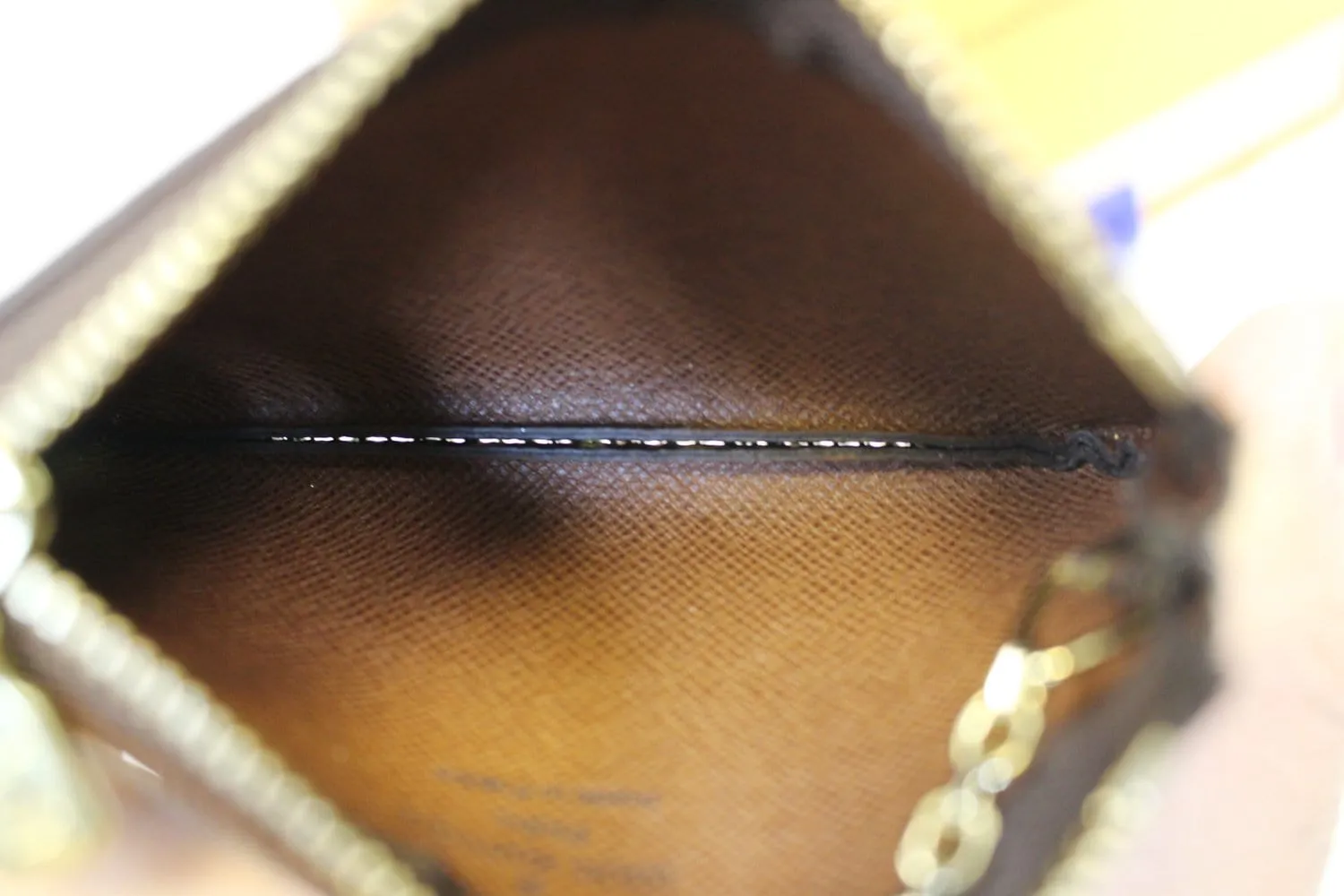 LOUIS VUITTON Pochette Key Cles Monogram Canvas Coin Case