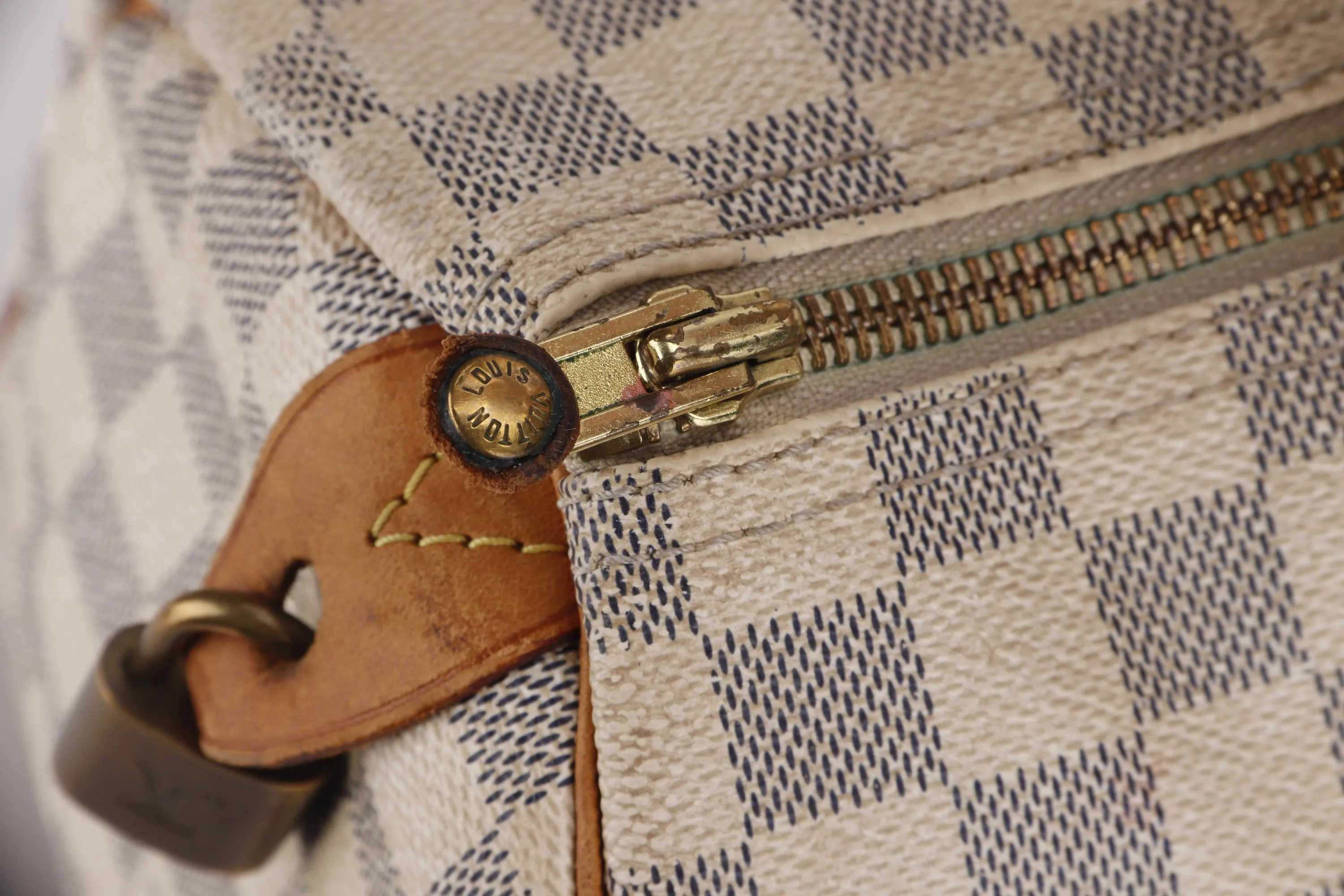 LOUIS VUITTON SPEEDY 30 (SP3130) DAMIER AZUR CANVAS GOLD HARDWARE, WITH LOCK, NO KEYS & DUST COVER