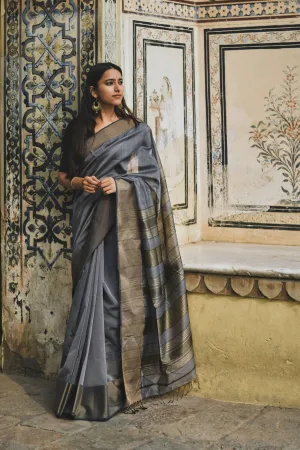 Maheswari Handloom saree - Seher - Grey zari