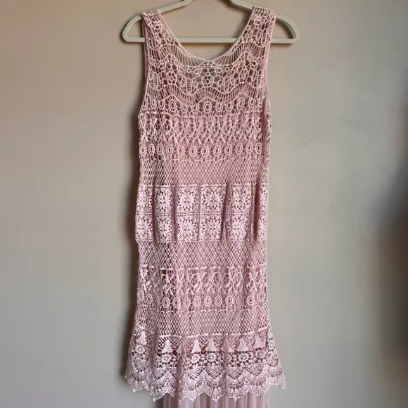 MONORENO BILTMORE TWO PIECE CROCHET &amp; LACE MAXI Light Pink feminine summer