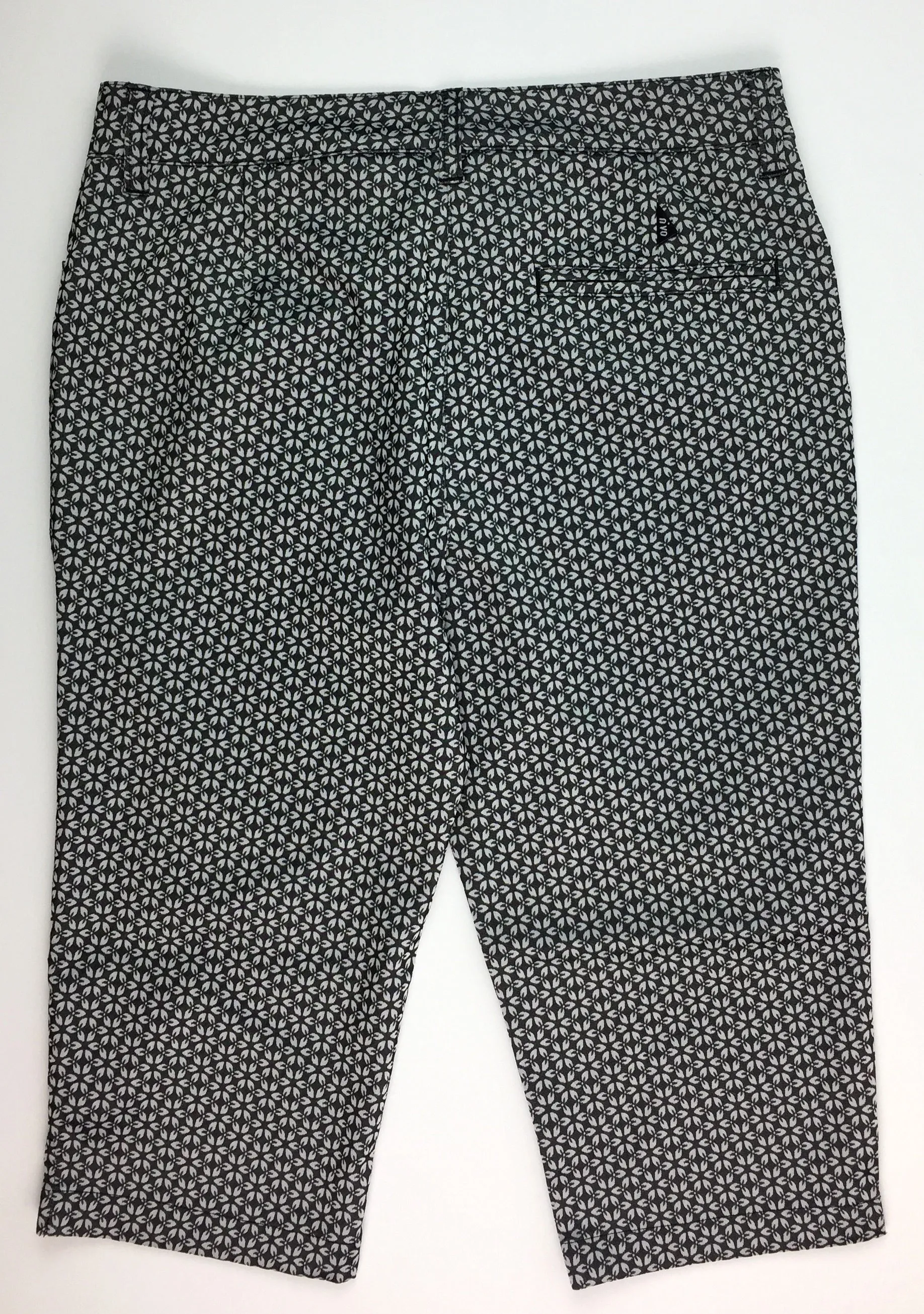 Nivo Printed Knee Capri 0404