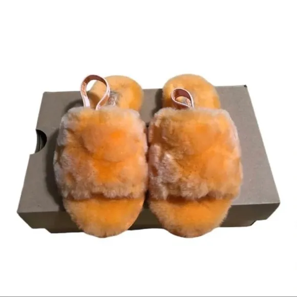 NWB UGG T Fluff Yeah Poppy Girls Size 11 (Toddler)T/1120011T
