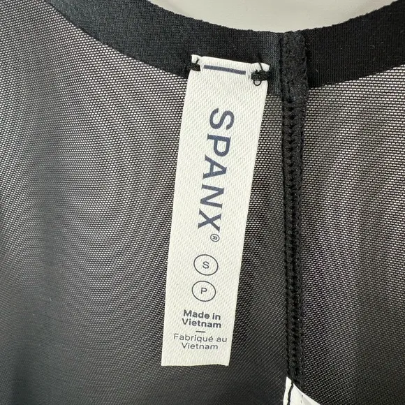 NWT Spanx Very Black Satin-X Open Bust Cami