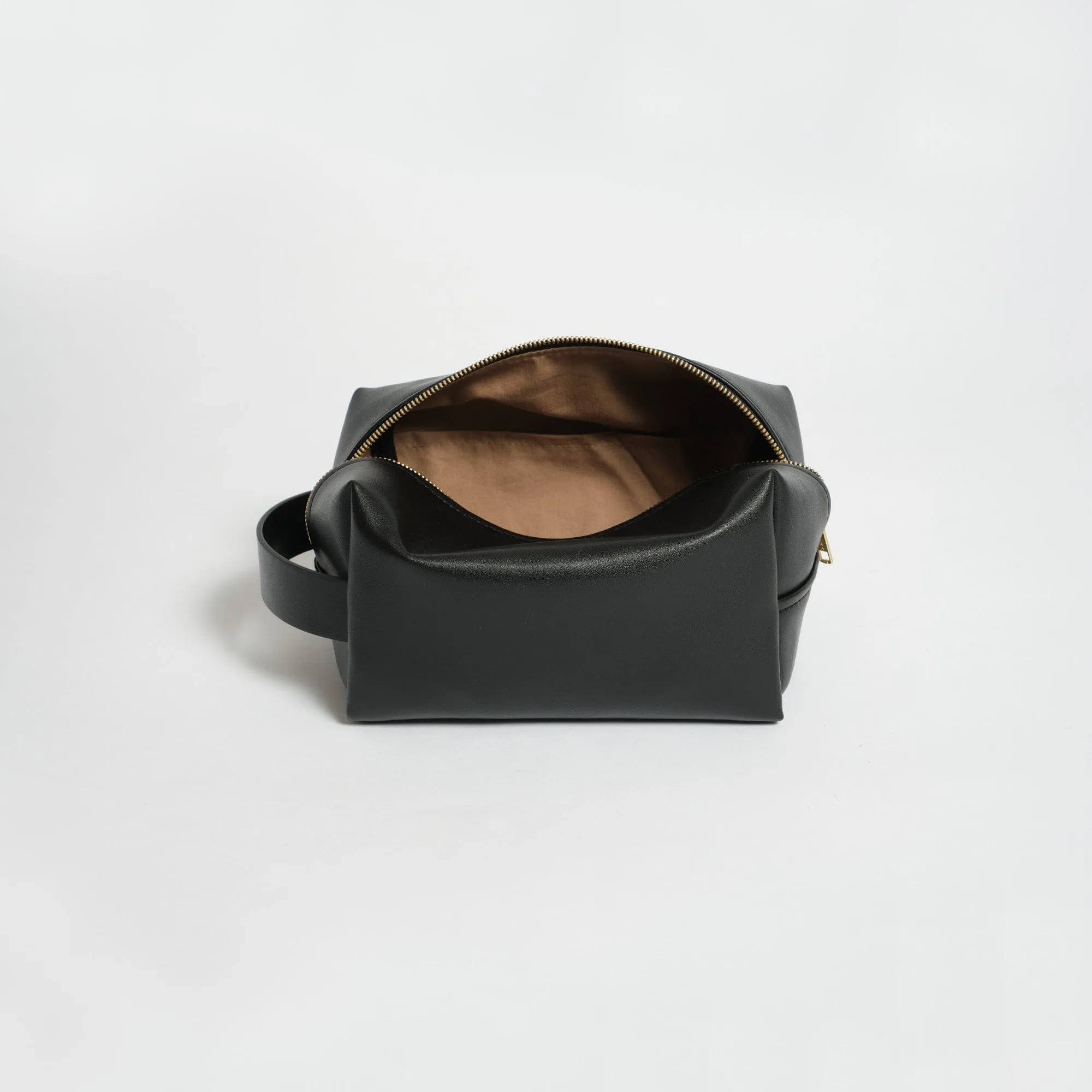 Oleatex Vegan Olive Leather Classic Washbag S | Night Black