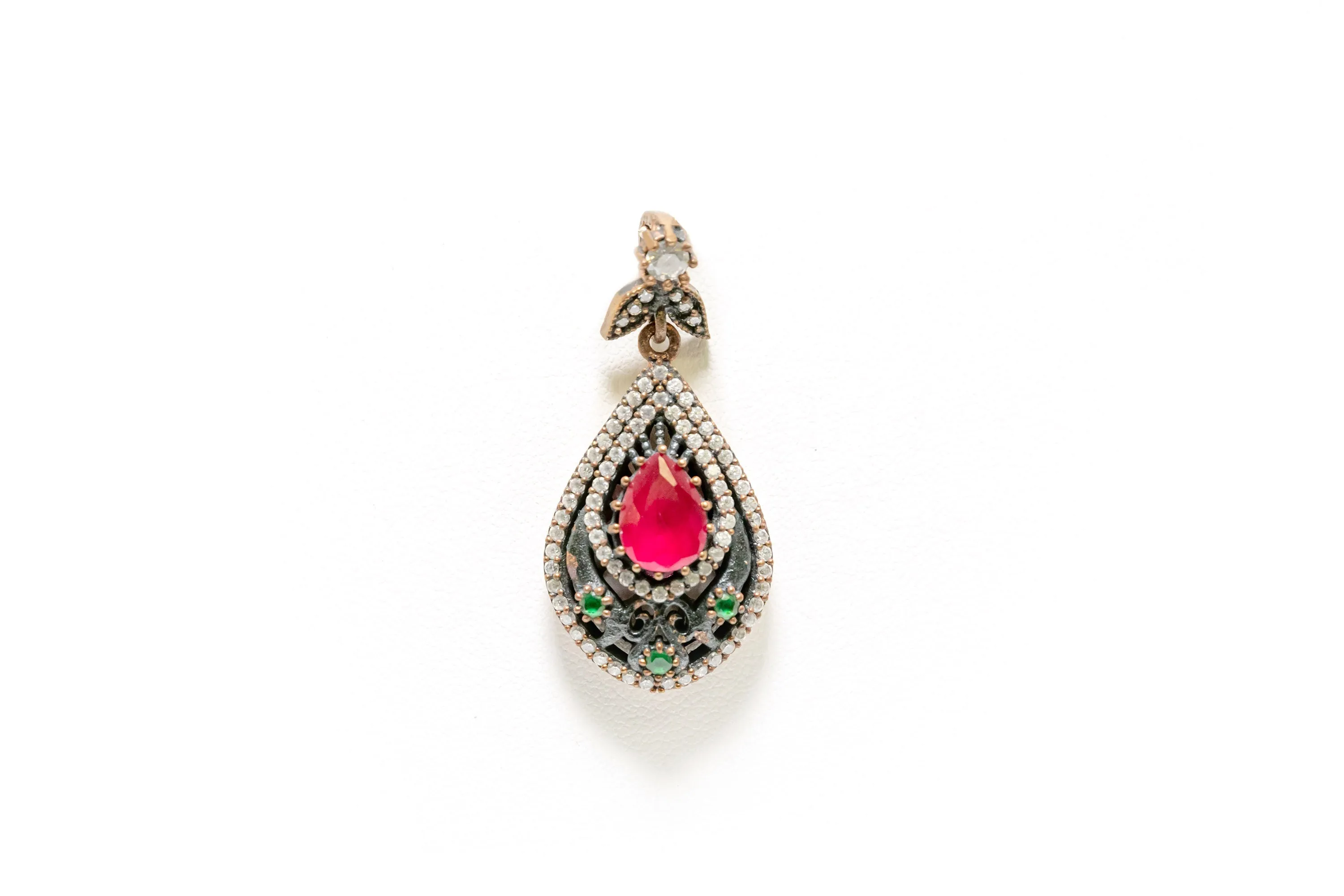 Red Pendant