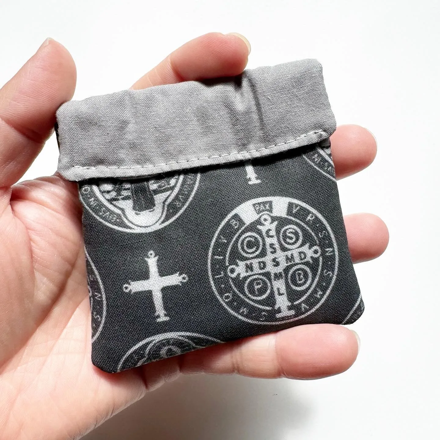 St. Benedict Squeeze Pouch (Small)